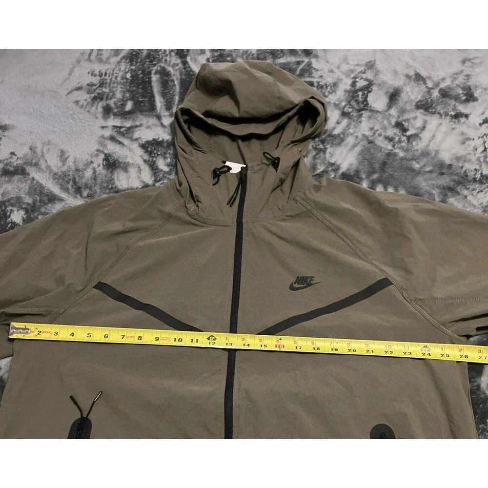 LARGE Nike Tech Men's Woven Jacket (Medium Olive/Medium Olive/Black) - Picture 5 of 9